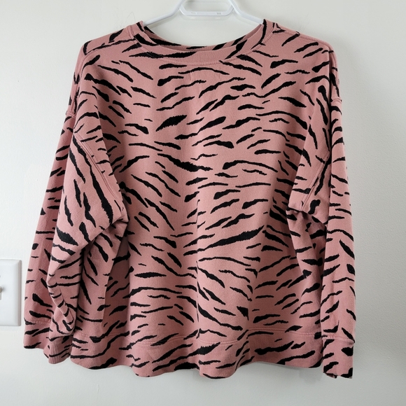 Velvet by Graham and Spencer Hilda Zebra Cotton Fleece Pullover - Picture 4 of 7